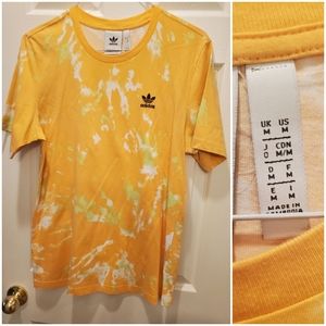 Adidas Shirt - Size Medium
